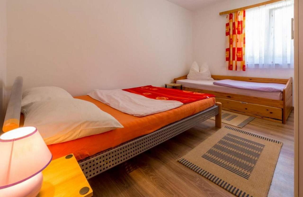Navy Apartments Ядраново Екстериор снимка