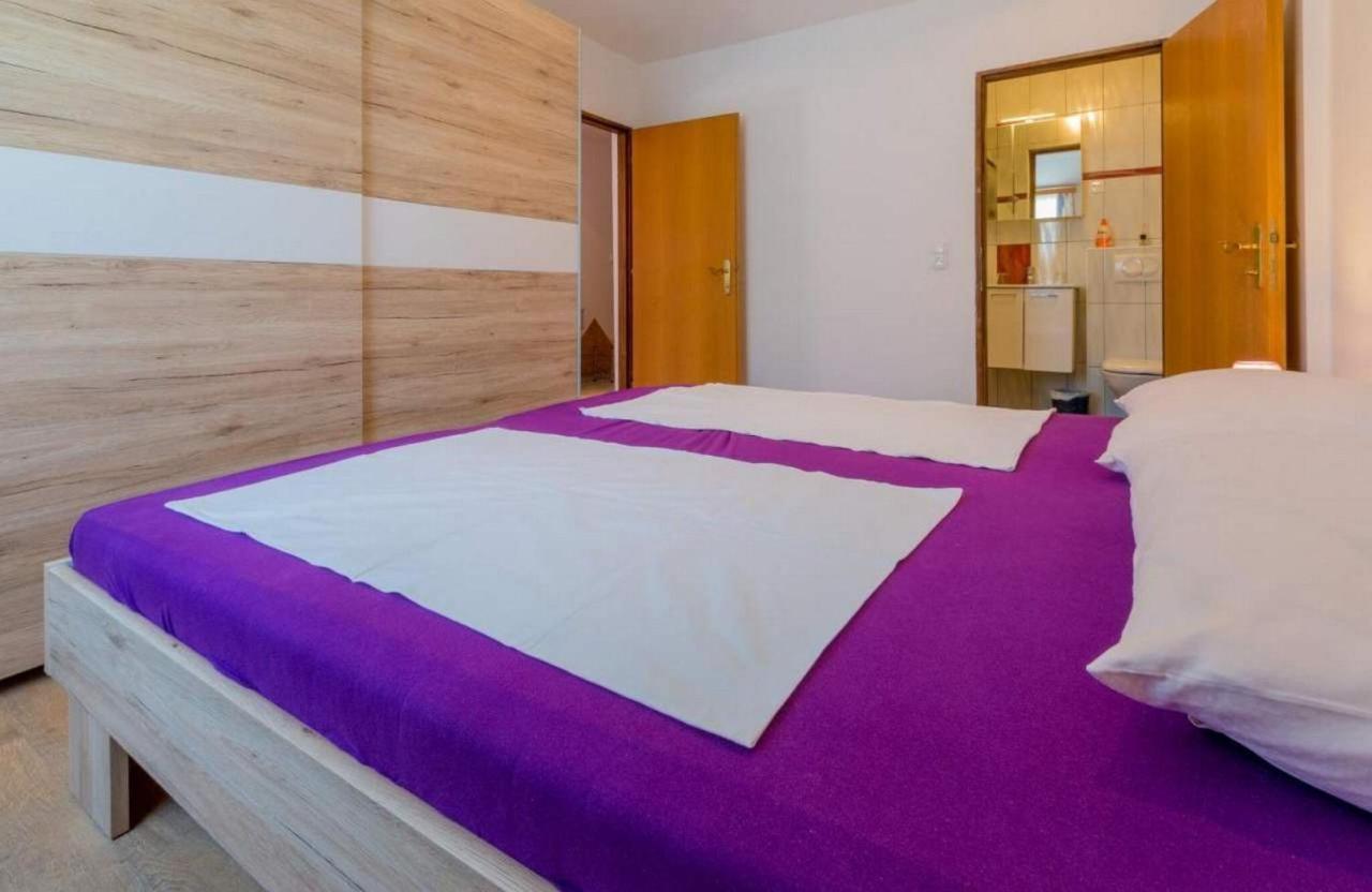 Navy Apartments Ядраново Екстериор снимка