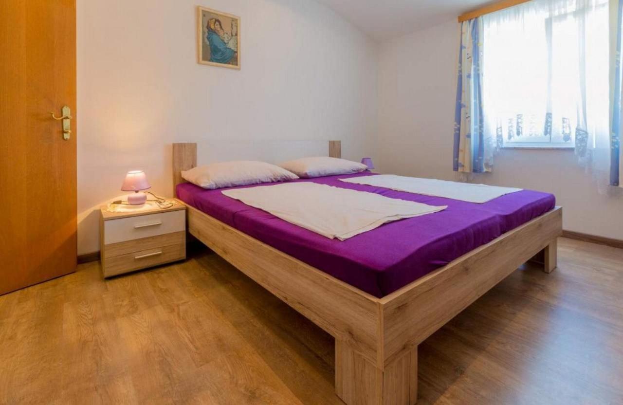 Navy Apartments Ядраново Екстериор снимка