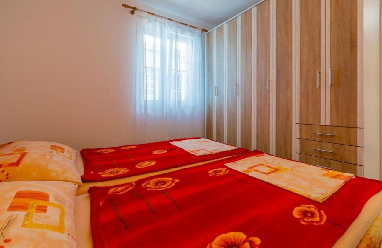 Navy Apartments Ядраново Екстериор снимка