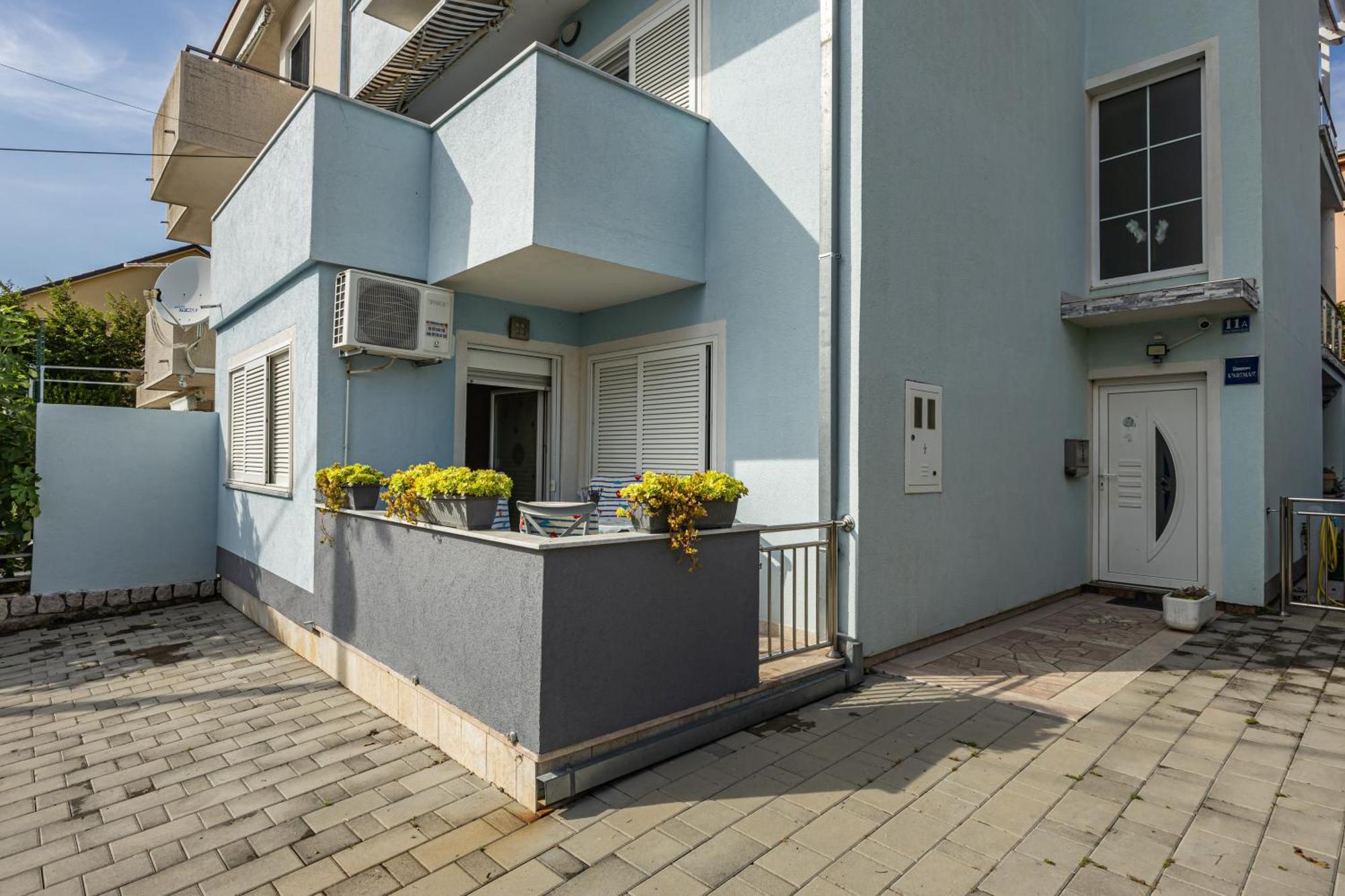 Navy Apartments Ядраново Екстериор снимка