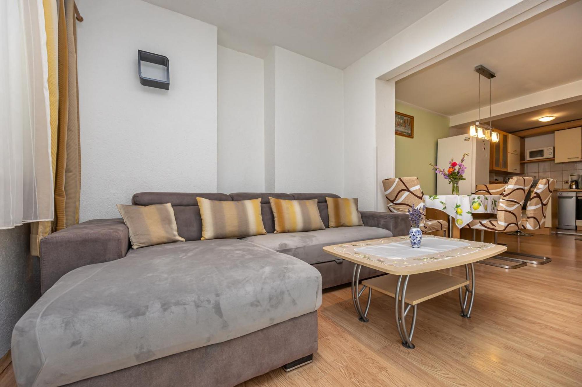 Navy Apartments Ядраново Екстериор снимка