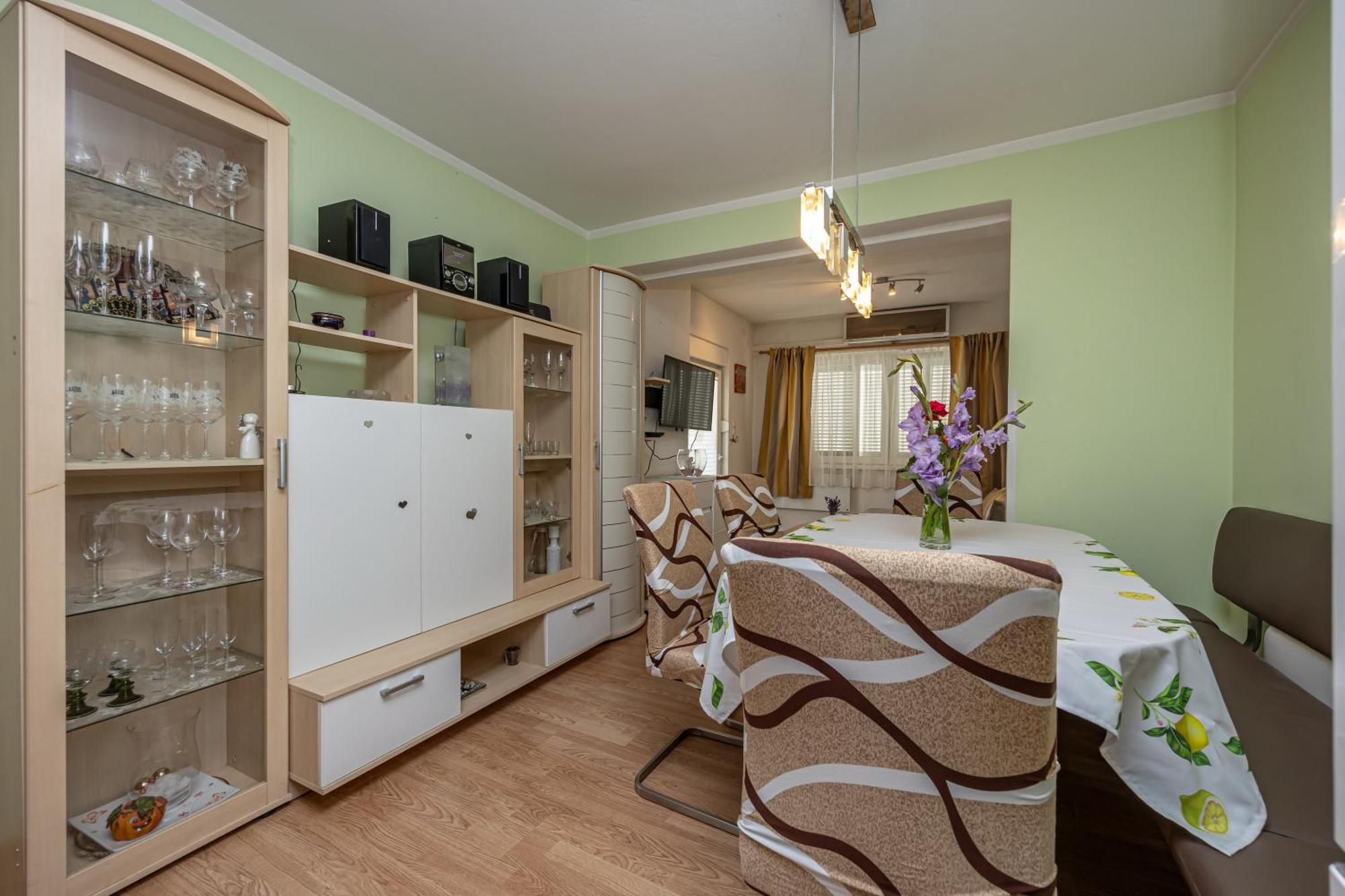 Navy Apartments Ядраново Екстериор снимка