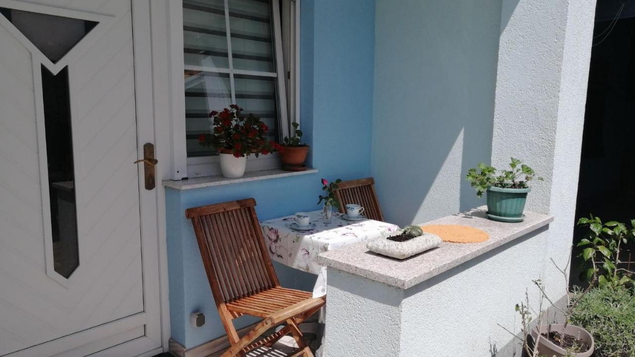 Navy Apartments Ядраново Екстериор снимка